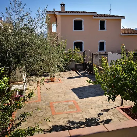 Casa Il Giardino Orosei